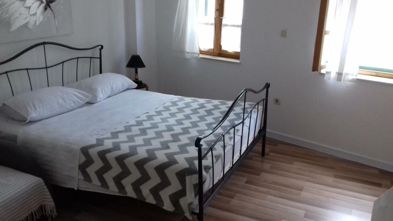 Apartments Mime - Small House Vodice Exterior foto
